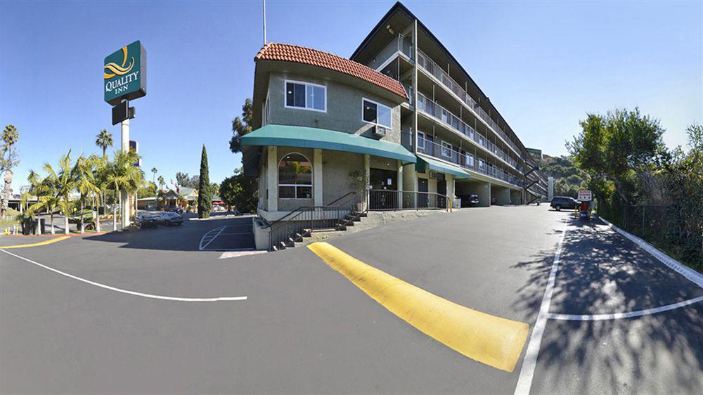 Super 8 By Wyndham San Diego Hotel Circle Εξωτερικό φωτογραφία